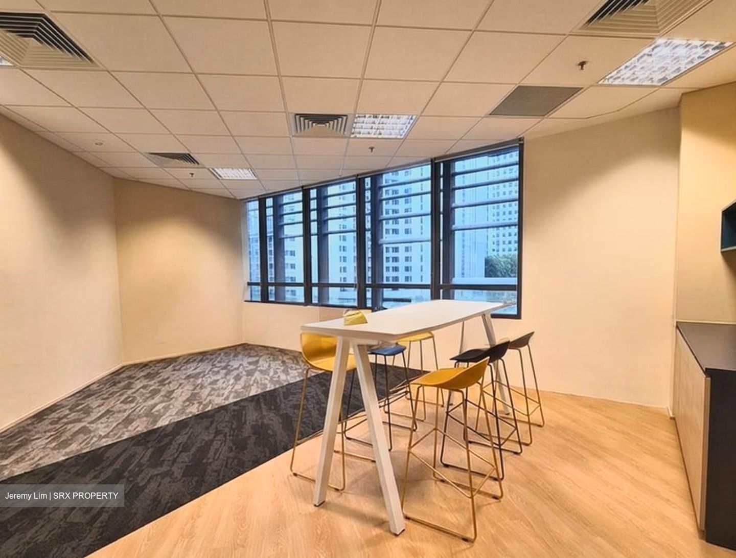 PLUS (D1), Office #533729721